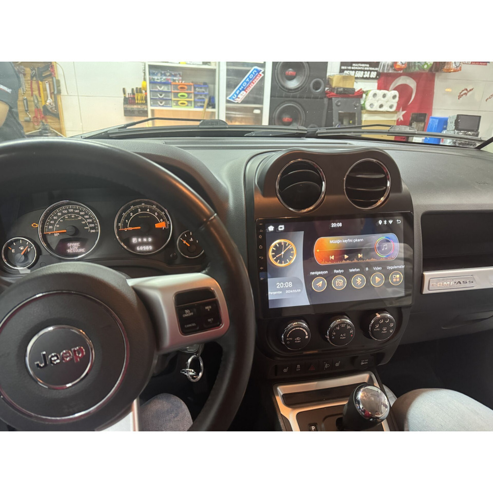Jeep Compass Android Auto Apple Carplay 4+32GB Multimedya Ekran Navigasyon Sistemi