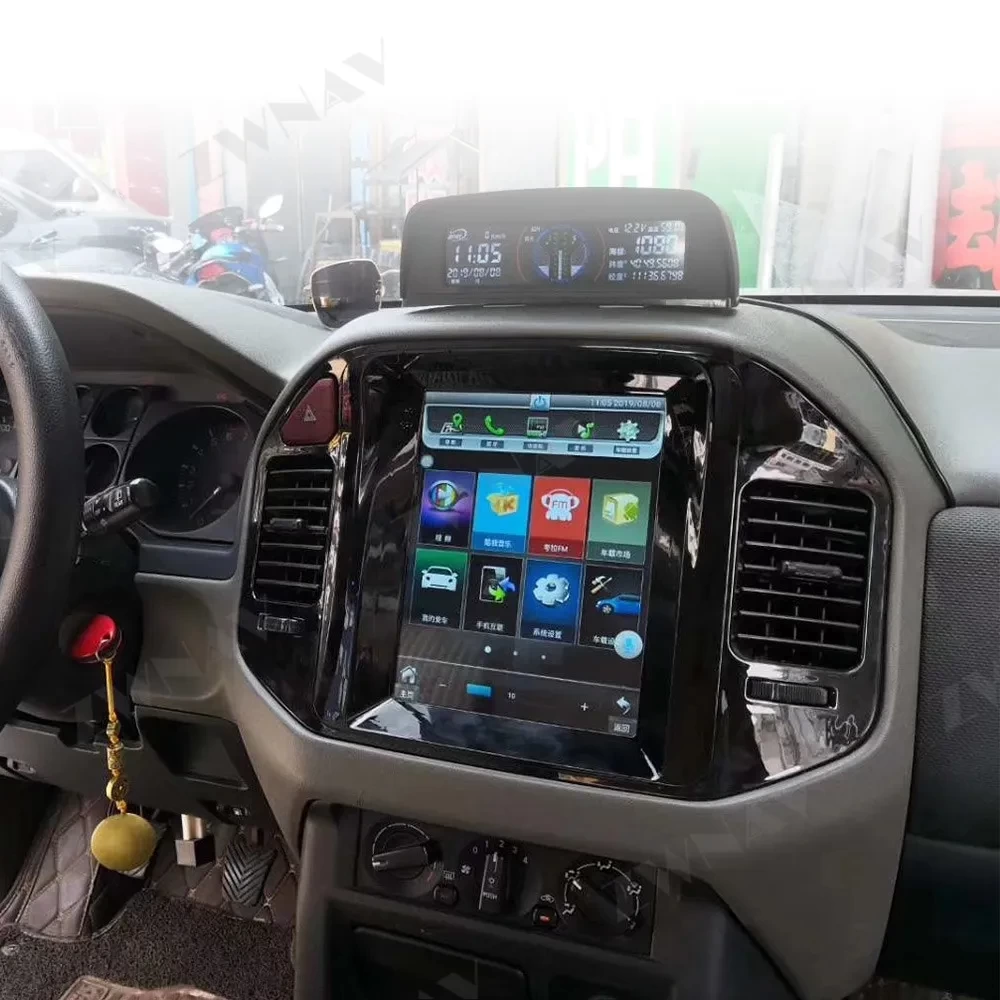 Mitsubishi Pajero V73 / V77 / V68 / V75 (1997-2011) Tesla Stil Android Multimedya ve Navigasyon Sistemi